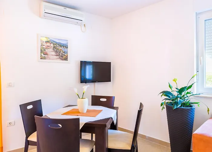 Boro - A4 First Floor - Mpolo *