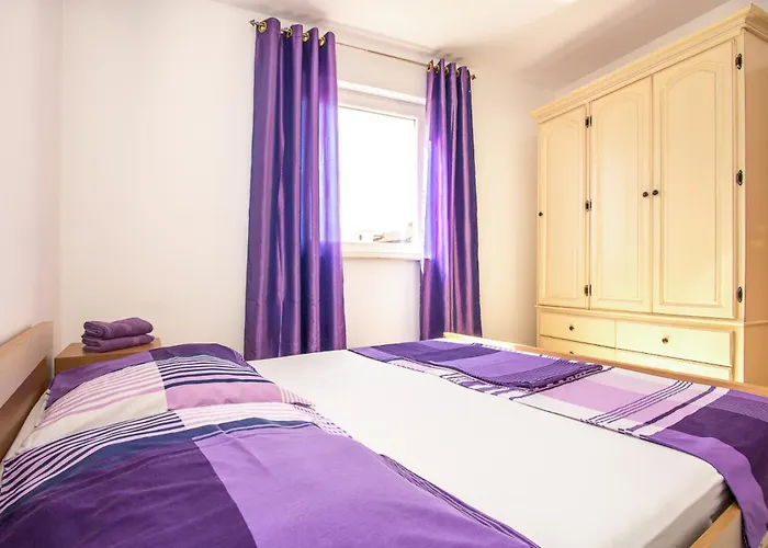 Boro - A4 First Floor - Mpolo *